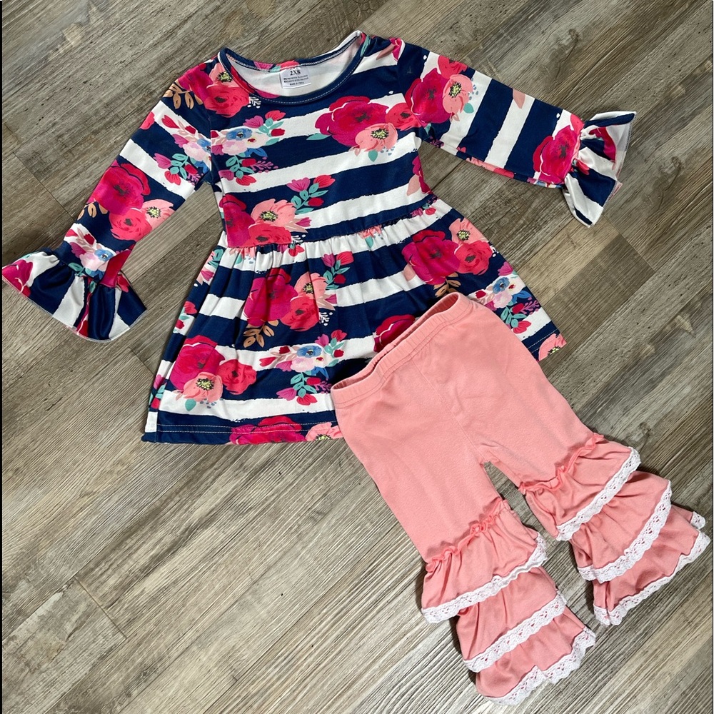 Girls Boutique outfit- Excellent condition. Size 2XS (6-12months)
